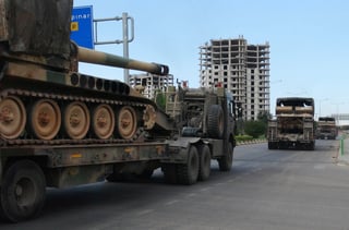 Espacio. El acuerdo alcanzado por rusos y turcos contempla crear una zona desmilitarizada de hasta 20 kilómetros de ancho. (AP)