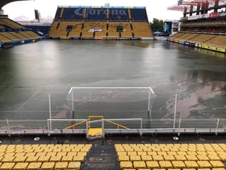 En una imagen que compartió 'El Gran Pez' en sus redes sociales, se puede observar el Estadio Banorte completamente inundado. (Especial)