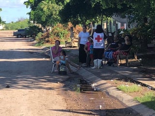 Asimismo, la Cruz Roja del estado mencionó que otros voluntarios en el municipio de Ahome ayudan en labores de limpieza en el albergue del Tecnológico del Ejido de este municipio. (ESPECIAL)