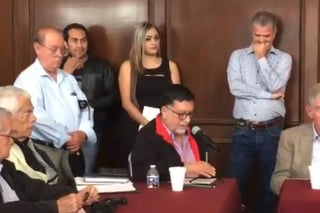 Postura. El regidor de Saltillo por Morena, Rodolfo Garza, indicó que no permitirán que se utilice el método de la fractura hidráulica en Coahuila.