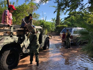 En total, 516 elementos del Ejército y Fuerza Aérea se preparan para salir al estado de Sinaloa a aplicar el plan DN-III en apoyo a las personas afectadas por las lluvias e inundaciones generadas por la depresión tropical 19-E. (NOTIMEX)