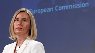 Así lo anunció hoy la jefa de la diplomacia europea, Federica Mogherini, tras una reunión entre Irán y las cinco potencias que siguen respaldando el pacto (Rusia, China, Francia, el Reino Unido y Alemania). (ARCHIVO)