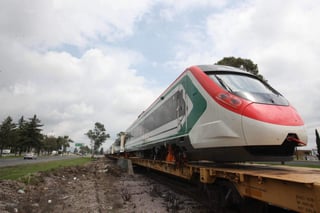 La resolución de un Tribunal que suspende la obra del tren interurbano México-Toluca no significa detener la obra, dijo Gerardo Ruiz Esparza, titular de la Secretaría de Comunicaciones y Transportes (SCT). (ARCHIVO)