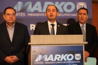 Respuesta. Los integrantes de la planilla única, Marko Cortés y Héctor Larios, rechazaron en conferencia que su alianza sea el 'fin' del partido como lo expresó en redes Felipe Calderón.