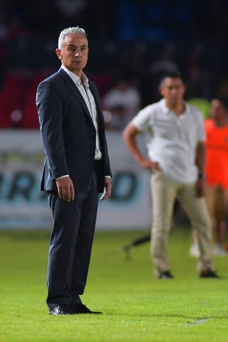 El técnico comentó que tras la actuación ante León, será lógico encontrar cambios en el próximo ‘11’ titular, ya que tiene plantel completo. (Jam Media)