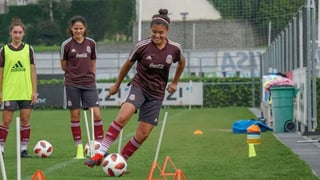 Alexandra fue convocada a la selección nacional de México Femenil en la categoría Sub 17, que se prepara para la Copa del Mundo Sub 17 Uruguay 2018, competencia que se realizará del 13 de noviembre al 1 de diciembre de este mismo año. (ARCHIVO)
