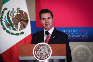 Peña Nieto dijo que a menos de dos meses de concluir su gestión se queda con la satisfacción de haber contribuido para favorecer a una política en materia de competencia, que se traduce en buenos resultados para la población. (ARCHIVO) 