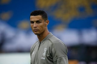 Ronaldo, de 33 años, que juega para el club italiano Juventus, negó haber cometido delito alguno. (ARCHIVO)