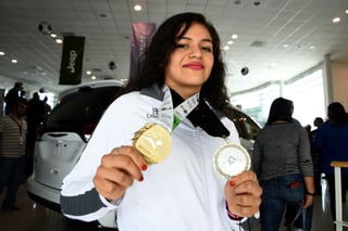 Jennifer Carrillo se metió a las semifinales de los Juegos Olímpicos de la Juventud en box.