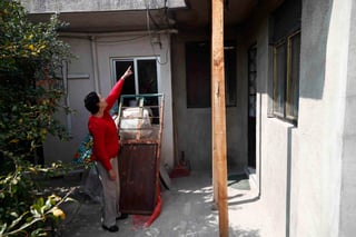 Un nuevo informe del Consejo Nacional de Evaluación de la  Política de Desarrollo Social (Coneval) indica que casi la mitad de las familias en México vive en hogares que requieren 'nueva edificación o mejoras sustanciales'. (ARCHIVO)