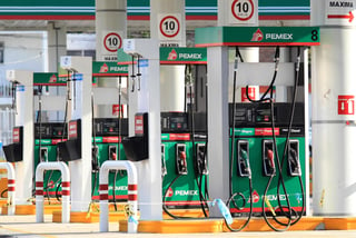 Aclara. La Secretaría de Hacienda y Crédito Público (SHCP) rechazó que los ajustes a las tasas de IEPS para gasolinas y diesel se traduzcan en aumentos a los precios de combustibles para los consumidores.