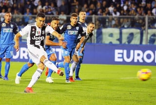 Juventus de Turín logró un apretado triunfo de 2-1 en su visita al modesto Empoli. (EFE)