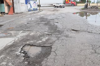 Necesidad. El presidente de Canaco, dijo que en una buena parte de las calles de Matamoros el pavimento está en pésimo estado. (EL SIGLO DE TORREÓN/MARY VÁZQUEZ)