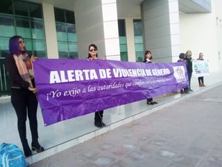 Red de mujeres se manifestó en la Fiscalía región Laguna. (EL SIGLO DE TORREÓN) 