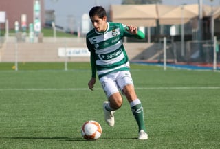 El texano Santiago Muñoz milita con Santos Sub 17 y ha logrado marcar 5 goles en 736 minutos disputados dentro de la Liga MX.