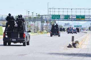 Permanente. Aunque el Municipio realiza operativo 'Torreón en Paz', la FGE y la Secretaría de Seguridad Pública continuarán con la estrategia 'Operativo Laguna Segura y Fuerte'. (EL SIGLO DE TORREÓN)