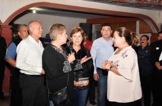 Reunión. Vecinos de colonias del norte y la alcaldesa Leticia Herrera sostuvieron un encuentro. (CORTESÍA)