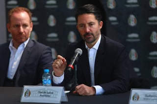 Yon de Luisa, presidente de la Federación Mexicana de Futbol, durante una conferencia de prensa en las instalaciones de la FMF.