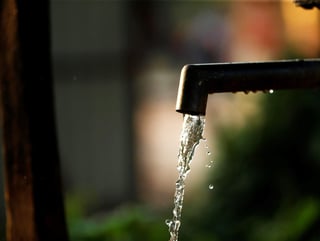 La presión en el suministro de agua disminuirá por tres días en algunas colonias. (ARCHIVO) 