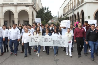 Petición. Piden estudiantes de la UJED, ITD y Normalistas, justicia para joven agredido presuntamente por líder estudiantil.