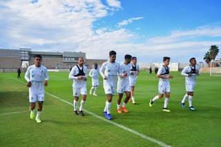 Ayer regresaron los jugadores del primer equipo a los entrenamientos en el Territorio Santos Modelo. (Ernesto Ramírez)