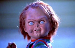 En esta cinta lo que aún permanece en 'Chucky' es su característica imagen de cabello rojo, camiseta de rayas y overol. (ESPECIAL)
