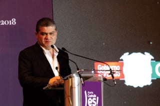 Desarrollo. El gobernador Miguel Riquelme Solís informó sobre crecimiento de empleos.