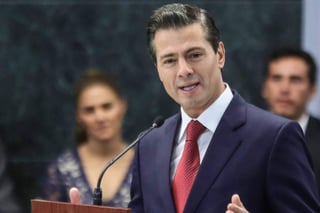 El presidente Enrique Peña Nieto concluirá su sexenio en diciembre próximo, pero será él quien entregue el PND 2018. (ARCHIVO)