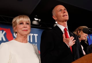 Recuento. El gobernador republicano Rick Scott ganó el Senado por Florida sobre el actual senador demócrata Bill Nelson.