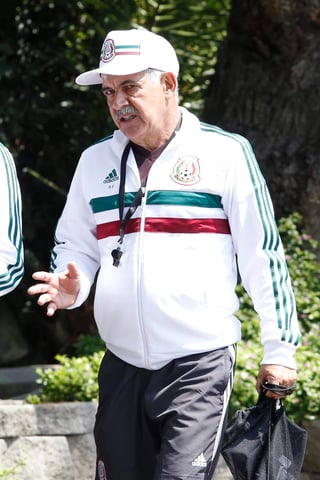 En su adiós como técnico de la Selección Nacional Mexicana, Ricardo Ferretti pide tener compromiso de todos modos que formen al futbol mexicano, ponerse de acuerdo y que haya planeación.