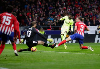 Ousmane Dembélé anota el gol del Barcelona para el empate 1-1 ante el Atlético de Madrid en el Wanda Metropolitano.
