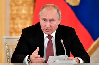 Está 'seriamente preocupado' por el aumento de las tensiones cerca de Crimea. (AP)