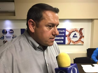 El presidente de Canaco, Ricardo Zertuche, calificó de positiva la compra de cámaras de vigilancia para las calles. (EL SIGLO COAHUILA) 