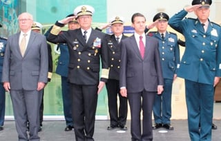 Inauguró el Centro Médico Naval la tarde de este miércoles en la Ciudad de México. (TWITTER)