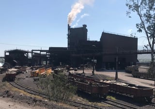 El gremio disuelto aglutina a 10 secciones mineras en Coahuila y representa a cerca de 16 mil obreros y mineros de las diferentes empresas de Altos Hornos de México (AHMSA).
