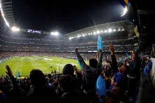 La afición argentina conquistó la capital española previo al duelo entre River Plate y Boca Juniors.