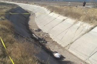 Muerta. Jovencita que viajaba en motocicleta pierde la vida tras sufrir accidente en Gómez Palacio. (EL SIGLO DE TORREÓN)