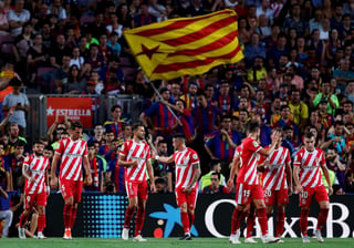 Los jugadores del Girona festejan tras marcar el empate en la jornada 5 ante Barcelona en el Camp Nou.