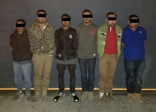 Los detenidos fueron identificados por los nombres de Luis Fernando (N), Héctor (N), Mauro Alejandro (N), Edwin (N), Alex Francisco (N) y Félix Eduardo (N). (ESPECIAL)