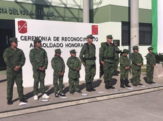 La ceremonia se realizó minutos después de las 10:30 de la mañana de este jueves en las instalaciones del 105 Batallón de Infantería en el municipio de Frontera. (EL SIGLO COAHUILA)