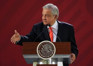El presidente Andrés Manuel López Obrador aseguró que la autonomía de las universidades públicas del país está garantizada y que sí es preciso modificar su iniciativa de Reforma Educativa para refrendarlo, así se hará. (NOTIMEX)