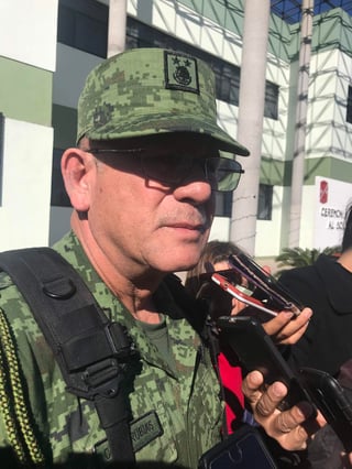 El nuevo comandante del 105 Batallón de Infantería, general de Brigada Diplomado del Estado Mayor Presidencial, Covarrubias López, destacó la buena disposición de las autoridades civiles de los tres niveles de Gobierno para colaborar. 