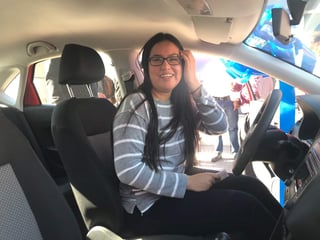 Fernanda Elizabeth Osorno ganó un automóvil sin haber comprado boleto. (EL SIGLO COAHUILA)