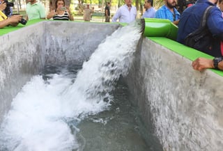 Más. A partir del mes de enero, las tarifas por servicio de agua potable que aplica el Simas Torreón, subirán 7 por ciento. (ARCHIVO) 