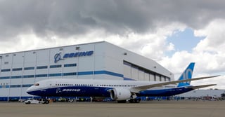 Poderoso. Boeing es la principal compañía de aviación del mundo.