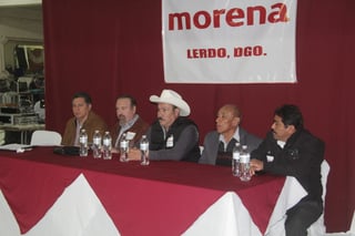 Se reúnen. Militantes y dirigentes de Morena en Lerdo, adhieren al partido a líderes de organizaciones civiles y comunidades.