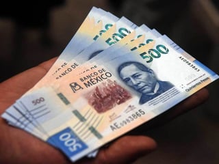 Obrador. Los ingresos por petróleo se mantendrán en un rango de 3.8 por ciento en el sexenio de López Obrador. (EFE)