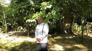 El presidente Andrés Manuel López Obrador compartió un video en su cuenta de Facebook en donde desea lo mejor a la población con motivo de Año Nuevo. (ARCHIVO)