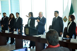 Jorge Zermeño rindió protesta como alcalde de Torreón por tercera vez. (FERNANDO COMPEÁN) 