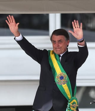 Relaciones. En su primer día como presidente de Brasil, Jair Bolsonaro delineó su acercamiento a EU de Trump y su relación equilibrada con China. (AGENCIAS)